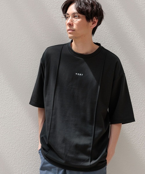 LAKOLE(ラコレ)の「ピンタックロゴ半袖T / 108805(Tシャツ/カットソー・メンズ・ホワイト/ダークオリーブ/ブラック/ピンク・LARGE/MEDIUM)」の3枚目の写真