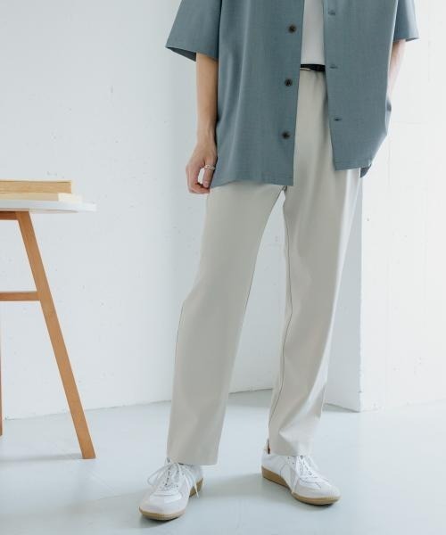 SENSE OF PLACE by URBAN RESEARCH（センスオブプレイスバイアーバンリサーチ）の「『イージーケア/セットアップ対応』ダブルタックテーパードスラックス（スラックス・メンズ・ブラック/ライトベージュ/グレー/ブルー/ベージュ/チャコールグレー・SMALL/MEDIUM/LARGE）」の10枚目の写真