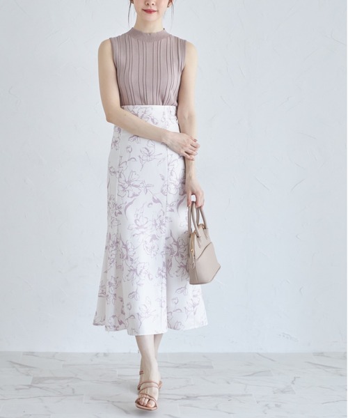 tocco closet(トッコ クローゼット)の「バックレースアップラインフラワープリントマーメイドスカート(スカート・レディース・ピンク/ブルー・M)」の10枚目の写真
