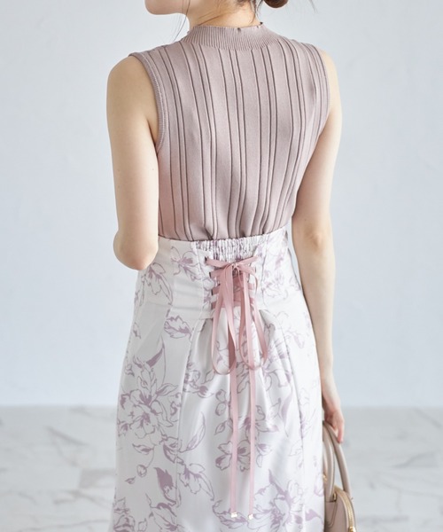 tocco closet(トッコ クローゼット)の「バックレースアップラインフラワープリントマーメイドスカート(スカート・レディース・ピンク/ブルー・M)」の14枚目の写真