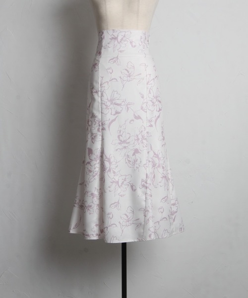 tocco closet(トッコ クローゼット)の「バックレースアップラインフラワープリントマーメイドスカート(スカート・レディース・ピンク/ブルー・M)」の18枚目の写真