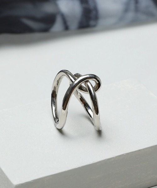HARE（ハレ）の「TWINクロスリング(HARE)（リング・メンズ・シルバー・FREE）」の12枚目の写真