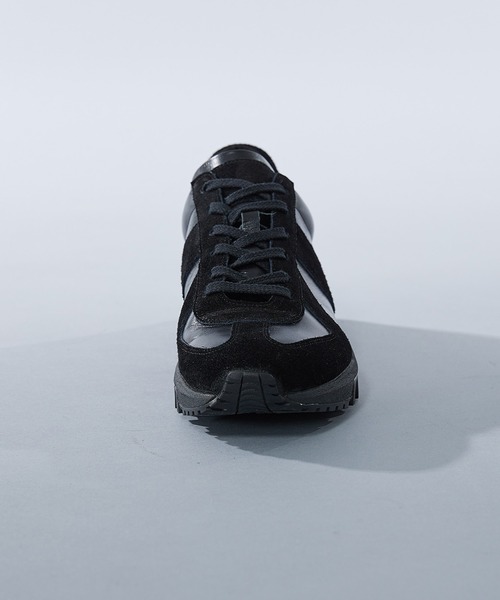 UNITED TOKYO(ユナイテッドトウキョウ)の「Vibram ジャーマントレーナー(スニーカー・メンズ・ブラック・3/2/1)」の5枚目の写真
