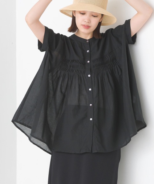 OMNES(オムネス)の「コットンボイルタックギャザーシャツ半袖(シャツ/ブラウス・レディース・ホワイト/ブラック/ベージュ/グリーン/マスタード/ブラウン系その他/グリーン系その他/ブルー・FREE)」の22枚目の写真