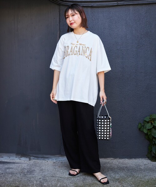   Jeans ビッグロゴ Tシャツ セール】ビッグロゴデイジーTシャツ（Tシャツ/カットソー