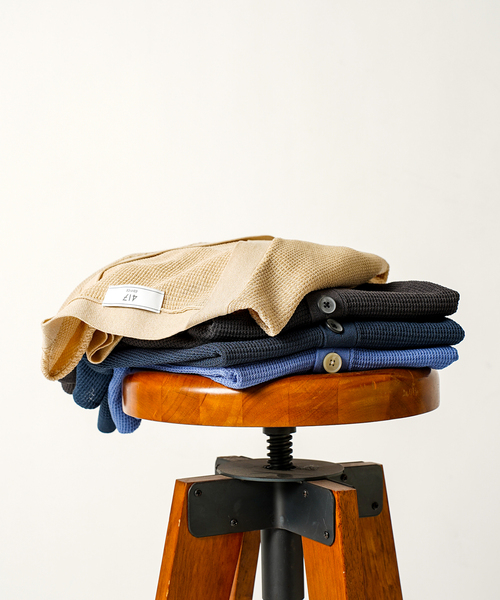 417 EDIFICE（フォーワンセブンエディフィス）の「DRY Linenlike / カーディガン（カーディガン/ボレロ・メンズ・ブラック系その他/ブルー/ベージュ/ネイビー・SMALL/MEDIUM/LARGE）」の5枚目の写真