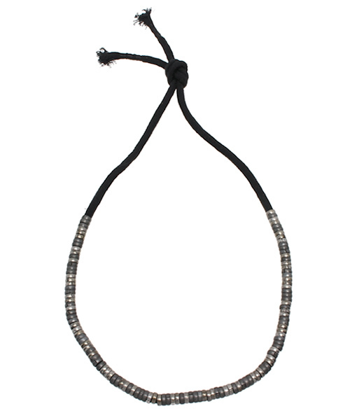 WEGO（ウィゴー）の「WEGO/ロープメタルミックスネックレス（ネックレス・メンズ・カーキ/ブラック・FREE）」の2枚目の写真