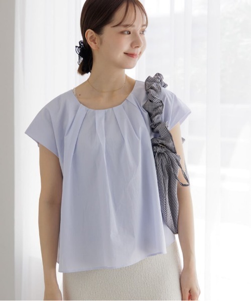 flower(フラワー)の「ショルダーパフトップ(シャツ/ブラウス・レディース・ブルー/ホワイト・FREE)」の2枚目の写真