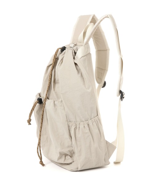 studio CLIP（スタディオクリップ）の「ナイロンドロストリュック（バックパック/リュック・レディース・チャコール/オフホワイト・FREE）」の10枚目の写真