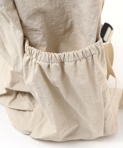 studio CLIP（スタディオクリップ）の「ナイロンドロストリュック（バックパック/リュック・レディース・チャコール/オフホワイト・FREE）」の16枚目の写真