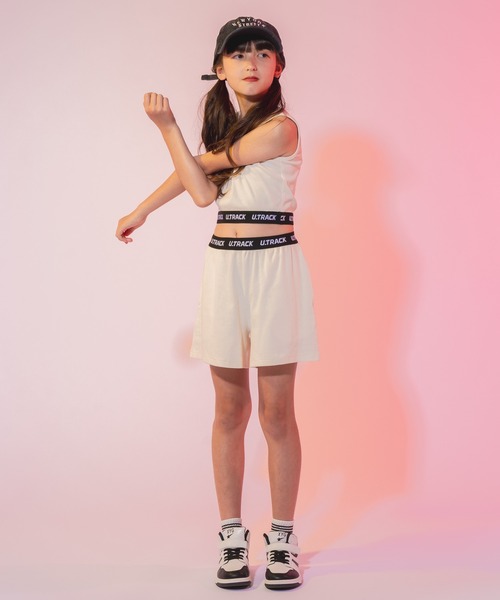URBAN CHERRY（アーバンチェリー）の「【U.TRACK】ロゴテープデザインリブショートパンツ（その他パンツ・キッズ・ブラック/アイボリー・110cm/120cm/130cm/140cm/150cm）」の19枚目の写真