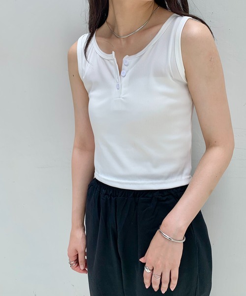 Teem Store（チームストア）の「ヘンリーネック タンクトップ（タンクトップ・レディース・ホワイト・M/L）」の4枚目の写真