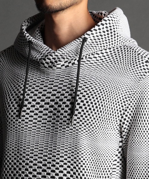 NICOLE CLUB FOR MEN（ニコルクラブフォーメン）の「ジオメトリックプルオーバーパーカー（パーカー・メンズ・オフホワイト/ホワイト系/ブラック×グレー・MEDIUM/LARGE/X-LARGE）」の9枚目の写真