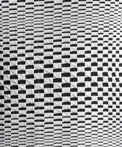 NICOLE CLUB FOR MEN（ニコルクラブフォーメン）の「ジオメトリックプルオーバーパーカー（パーカー・メンズ・オフホワイト/ホワイト系/ブラック×グレー・MEDIUM/LARGE/X-LARGE）」の14枚目の写真