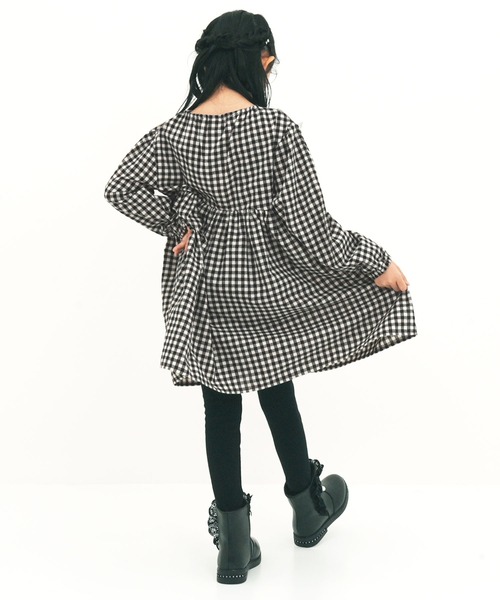 Bee des Bee（ビーデスビー）の「長袖ワンピース（ワンピース・キッズ・ベージュ系その他/ブラック×レッド/ホワイト×ブラック・120cm/110cm/130cm/150cm/140cm）」の16枚目の写真