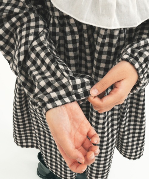 Bee des Bee（ビーデスビー）の「長袖ワンピース（ワンピース・キッズ・ベージュ系その他/ブラック×レッド/ホワイト×ブラック・120cm/110cm/130cm/150cm/140cm）」の6枚目の写真