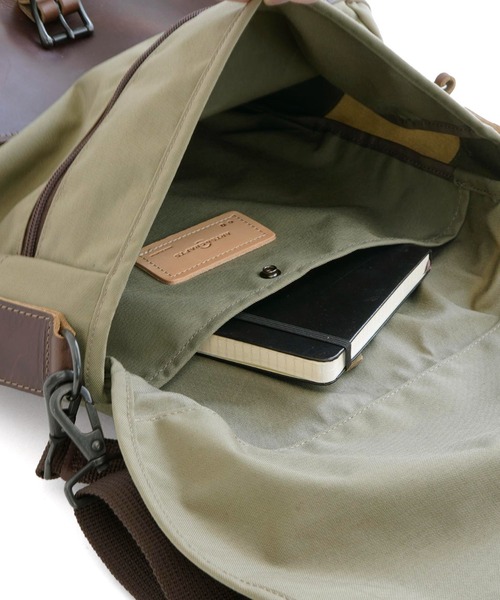 STANDARD SUPPLY（スタンダードサプライ）の「アーツアンドクラフツ / CORDURA SPAN コーデュラスパン / HUNTING SHOULDER M ハンティングショルダーM（ショルダーバッグ・メンズ・ダークベージュ/ブラック・FREE）」の11枚目の写真