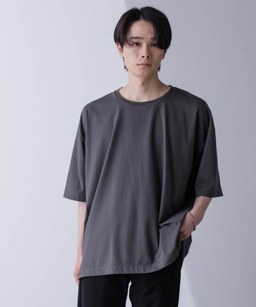 NANO universe(ナノユニバース)の「ルーズネックビッグTシャツ 半袖(Tシャツ/カットソー・メンズ・ホワイト/チャコール・M/L)」の14枚目の写真