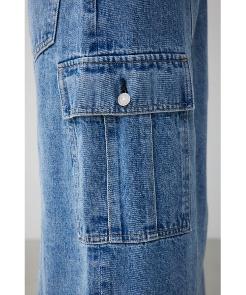 AZUL by moussy（アズールバイマウジー）の「96ケミカルウォッシュロングカーゴスカート（デニムスカート・レディース・ブラック/ブルー・SMALL/MEDIUM）」の12枚目の写真