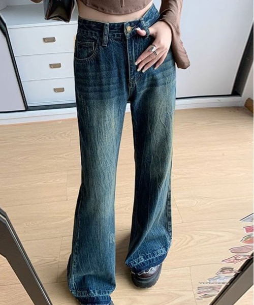 kirakiraShop(キラキラショップ)の「カットオフ ハイウエスト セミ バギー デニム(デニムパンツ・レディース・ブルー・S/M/L)」の4枚目の写真
