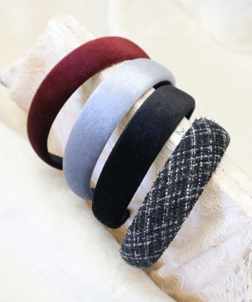 F i.n.t（フィント）の「クラシカルアソートカチューシャ/F&A/fint　フィント（カチューシャ・レディース・ブラック×ブラック/ブルーグレー/ブラック・FREE）」の3枚目の写真