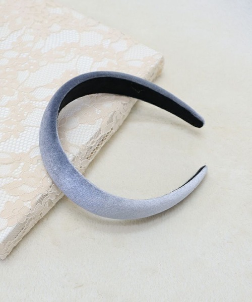 F i.n.t（フィント）の「クラシカルアソートカチューシャ/F&A/fint　フィント（カチューシャ・レディース・ブラック×ブラック/ブルーグレー/ブラック・FREE）」の4枚目の写真