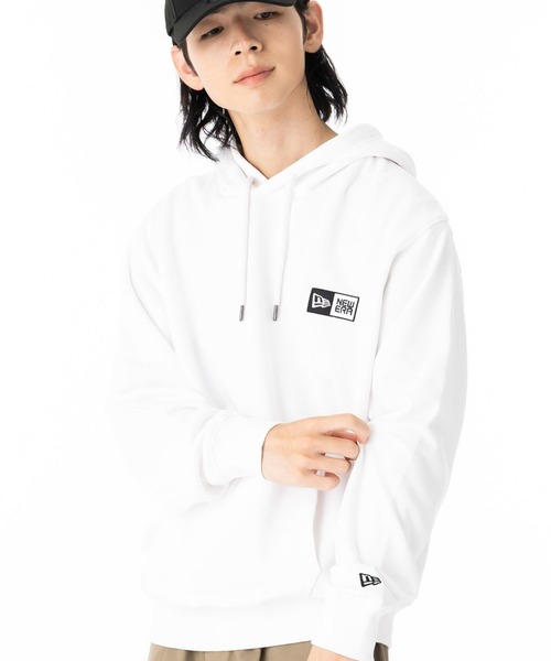 NEW ERA(ニューエラ)の「ニューエラ 長袖パーカー ボックスロゴ ONSPOTZ別注(パーカー・メンズ・グレー/ブラック/ストーン/ホワイト/グレー系その他/ネイビー/ベージュ/グレー系その他2/ピンク/グリーン/ブラウン・S/M/L/XL/XXL)」の2枚目の写真