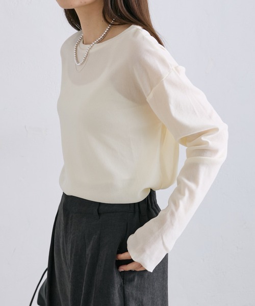 PUAL CE CIN(ピュアルセシン)の「ナイロンチュールベロアクルーネックトップス(Tシャツ/カットソー・レディース・アイボリー/グレー・FREE)」の4枚目の写真