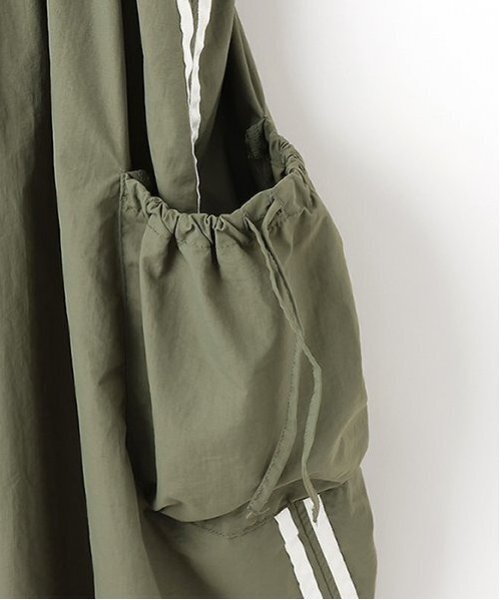 LOVETOXIC（ラブトキシック）の「【LTXC】ラインジャンスカインナーセット（シャツワンピース・キッズ・ブラック/カーキ・L/M/S/LL）」の8枚目の写真