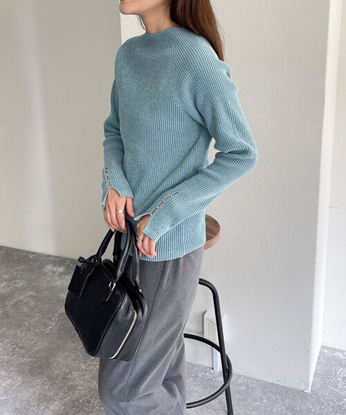 fredy emue（フレディエミュ）の「コンフォートニットリブハイネックプルオーバー（その他トップス・レディース・チャコールグレー/ミント/イエロー/アイボリー・38）」の22枚目の写真