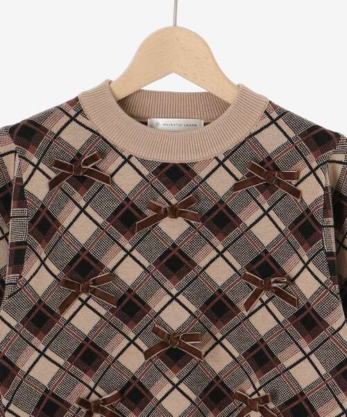 MAJESTIC LEGON（マジェスティックレゴン）の「プチリボンチェックニット（ニット/セーター・レディース・ブラック系その他/ホワイト系その他2/ベージュ系その他2・MEDIUM）」の9枚目の写真