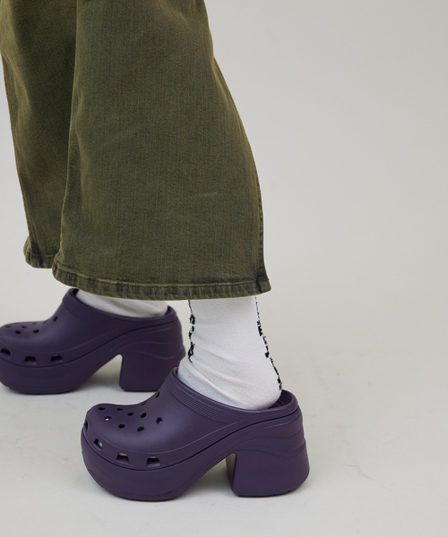 crocs(クロックス)の「【Crocs/クロックス】 SIREN CLOG(その他シューズ・レディース・パープル/ピンク・24cm/23cm/22cm)」の1枚目の写真