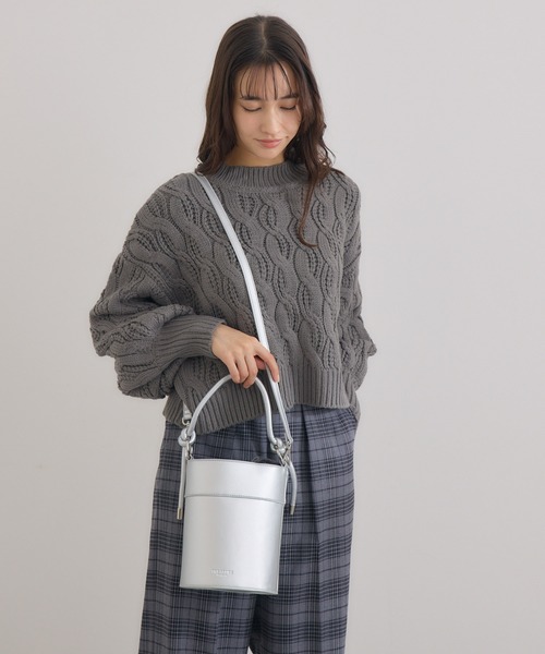 TREASURE TOPKAPI(トレジャートプカピ)の「【TREASURE TOPKAPI / トレジャー トプカピ】ベロアシリンダーバッグ(ショルダーバッグ・レディース・モカ/シルバー・MEDIUM)」の17枚目の写真
