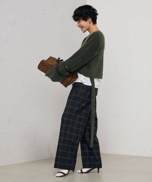 【セール】カシミヤ混後ろ開きクルーネックプルオーバーニット(ニット/セーター)|Rie Miller(リエミラー) 【セール】カシミヤ混後ろ開きクルーネックプルオーバーニット(ニット/セーター)|Rie Miller(リエミラー)