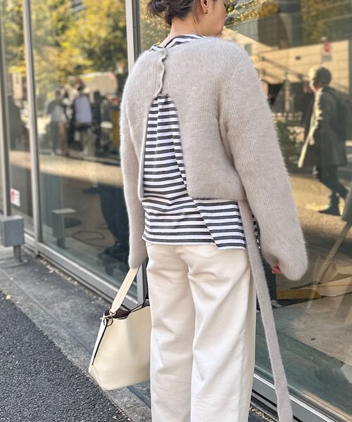 【セール】カシミヤ混後ろ開きクルーネックプルオーバーニット(ニット/セーター)|Rie Miller(リエミラー) 【セール】カシミヤ混後ろ開きクルーネックプルオーバーニット(ニット/セーター)|Rie Miller(リエミラー)