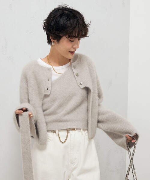 【セール】カシミヤ混後ろ開きクルーネックプルオーバーニット(ニット/セーター)|Rie Miller(リエミラー) 【セール】カシミヤ混後ろ開きクルーネックプルオーバーニット(ニット/セーター)|Rie Miller(リエミラー)