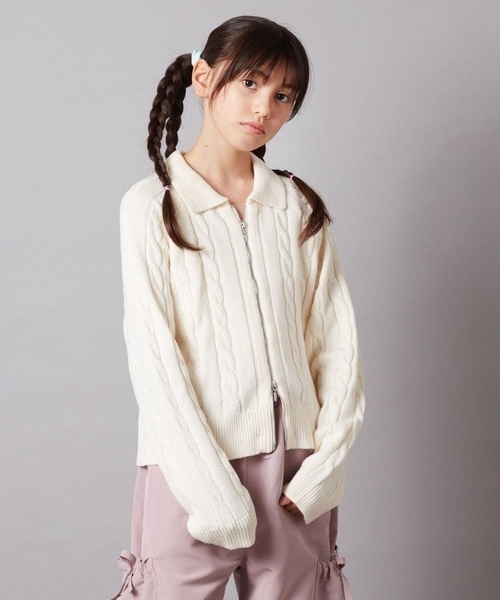 a.v.v（アーヴェヴェ）の「[140-150]襟付きダブルジップデザインニット（ニット/セーター・キッズ・アイボリー/ライトピンク・150/140）」の12枚目の写真