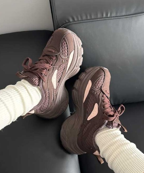 Vipoa(ヴィポア)の「mesh high-tech sneakers(スニーカー・レディース・ブラウン/グレー/ブラック・SMALL/MEDIUM/LARGE)」の6枚目の写真
