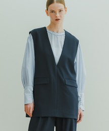 「WHYTO. / ホワイト」 SLIT NECK COCOON VEST