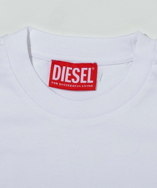 DIESEL KIDS(ディーゼルキッズ)の「DIESEL(ディーゼル)Kids & Junior ブランドロゴ半袖Tシャツカットソー(Tシャツ/カットソー・キッズ・ブラック/ホワイト/グレー・4Y/6Y/8Y/10Y/12Y/14Y/16Y)」の11枚目の写真