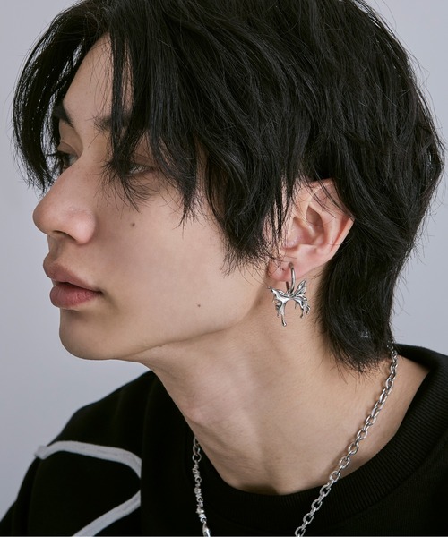 Ellno Loset（エルノロゼット）の「シルバーバタフライイヤリング/両耳用（イヤリング・メンズ・シルバー・FREE）」の3枚目の写真