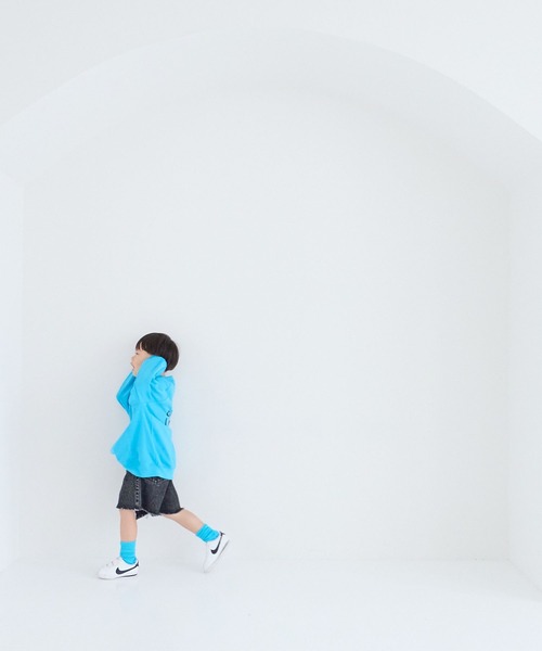 LOWRYS FARM（ローリーズファーム）の「デニムショートパンツ　259088（デニムパンツ・キッズ・ライトブルー/ブルー/ブラック・110cm/120cm/130cm/140cm/150cm）」の5枚目の写真