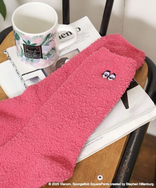 BAYFLOW（ベイフロー）の「【SpongeBob(スポンジ・ボブ)×BAYFLOW】ルームソックス（ソックス/靴下・レディース・イエロー/ピンク・0）」の4枚目の写真