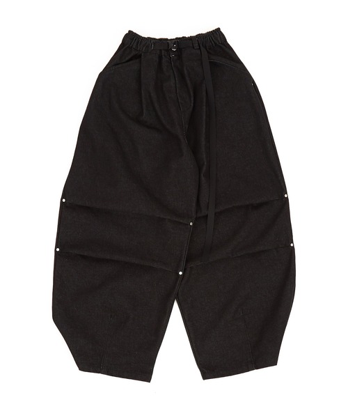 a.p.o.v.(エーピーオービー)の「a.p.o.v. ロングベルトタック変形バレルレッグワイドデニムパンツ(デニムパンツ・メンズ・ネイビー/ブラック/アイボリー・ONESIZE)」の8枚目の写真