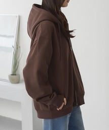 MONO-MART（モノマート）の「PENNEYS ペニーズ 別注 THE FOX ロゴ ワンポイントワッペン刺繍オーバーサイズジップパーカー（パーカー）」