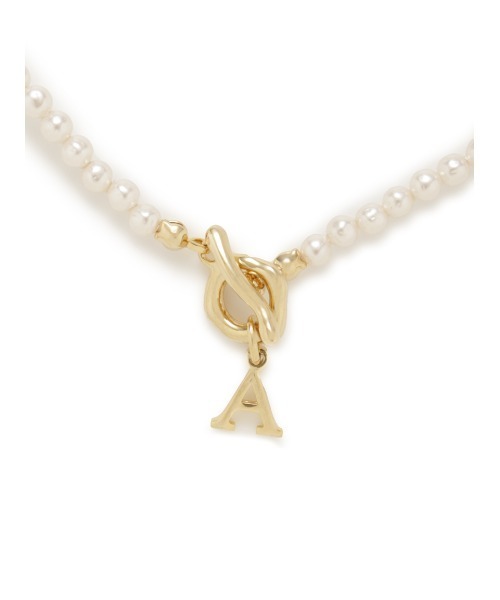 FRAY I.D(フレイアイディー)の「イニシャルパールネックレス(ネックレス・レディース・A/K/M/R/Y・FREE)」の6枚目の写真