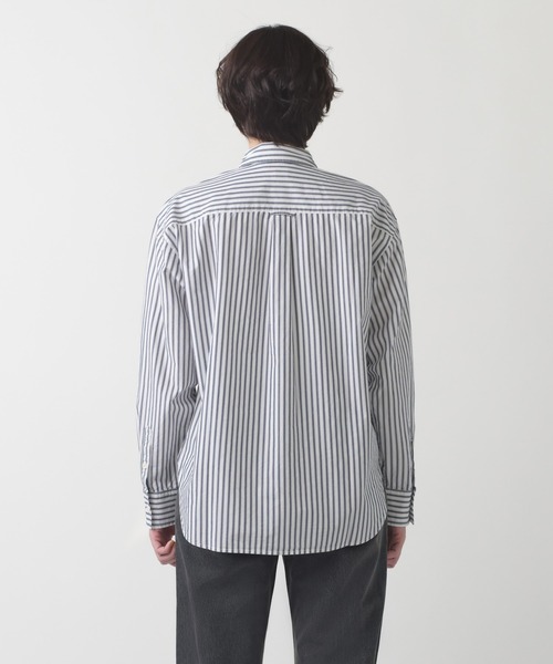 Levi's(リーバイス)の「Levi's/リーバイス レギュラーシャツ(シャツ/ブラウス・レディース・ブルー・M/S/XS)」の3枚目の写真