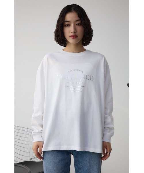AZUL by moussy(アズールバイマウジー)の「メタリックロゴロングTシャツ(Tシャツ/カットソー・レディース・オフホワイト/ブラック/スモークピンク・FREE)」の7枚目の写真