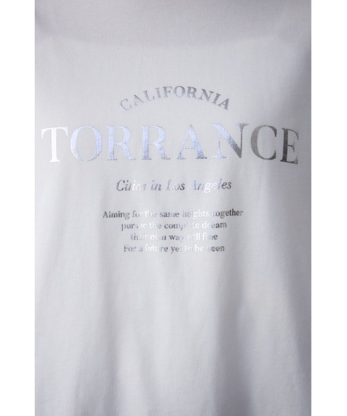 AZUL by moussy(アズールバイマウジー)の「メタリックロゴロングTシャツ(Tシャツ/カットソー・レディース・オフホワイト/ブラック/スモークピンク・FREE)」の14枚目の写真