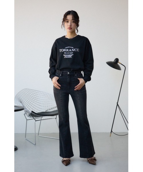 AZUL by moussy(アズールバイマウジー)の「メタリックロゴロングTシャツ(Tシャツ/カットソー・レディース・オフホワイト/ブラック/スモークピンク・FREE)」の17枚目の写真